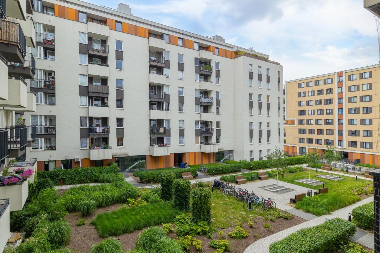 Osiedle Avia Family Apartment In Krakow With Balcony By Noclegi Renters Exteriér fotografie